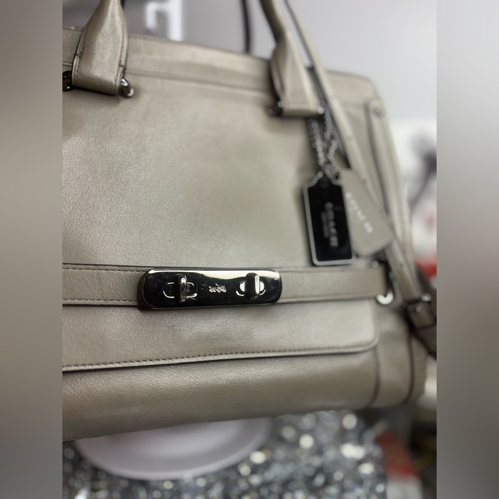 Coach 2015 calf leather Swagger Frame Satchel EUC - Picture 3 of 16